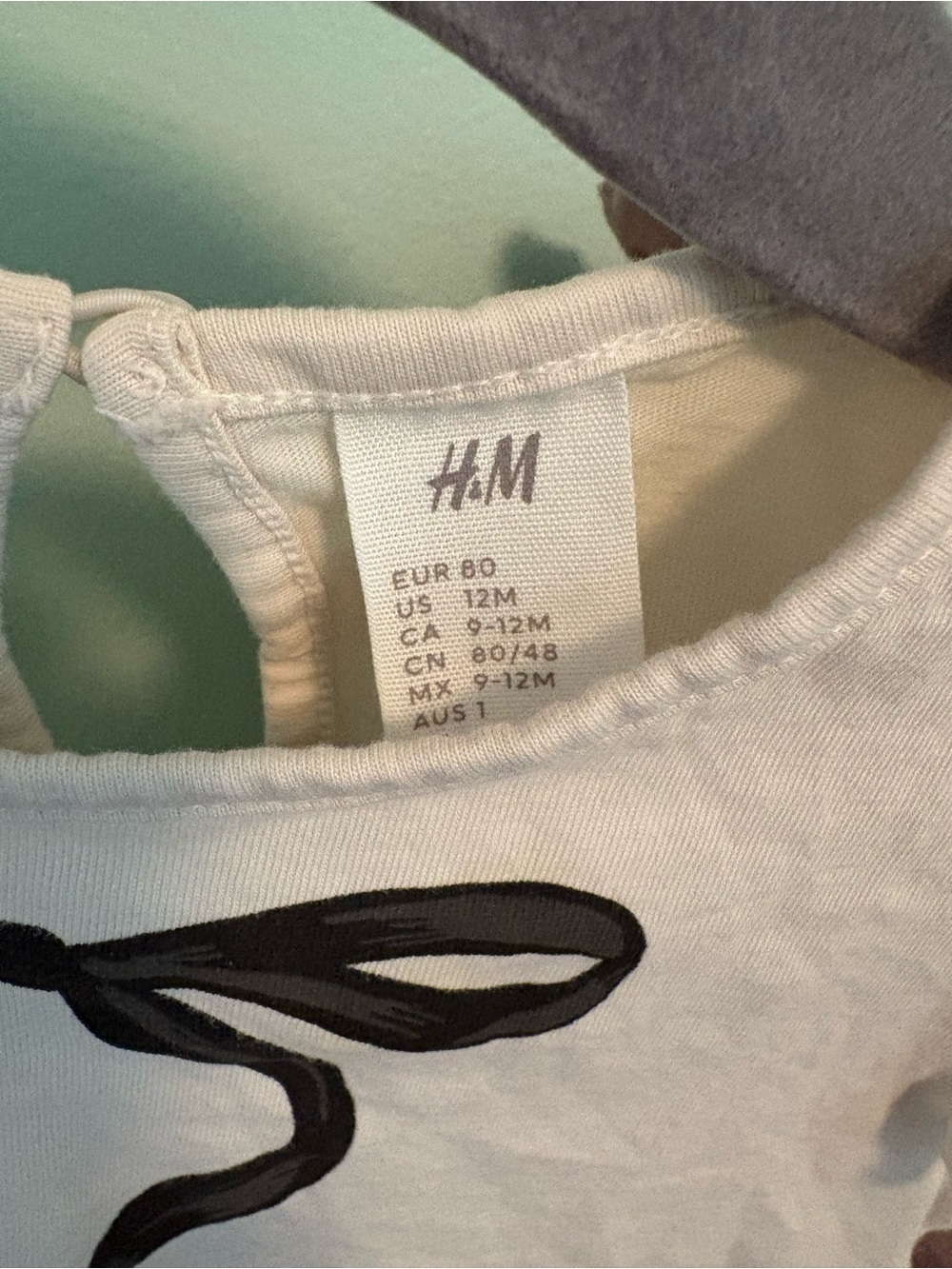 H&M Bow Print Ruffled Sleeve Tops - Picture 3 of 6